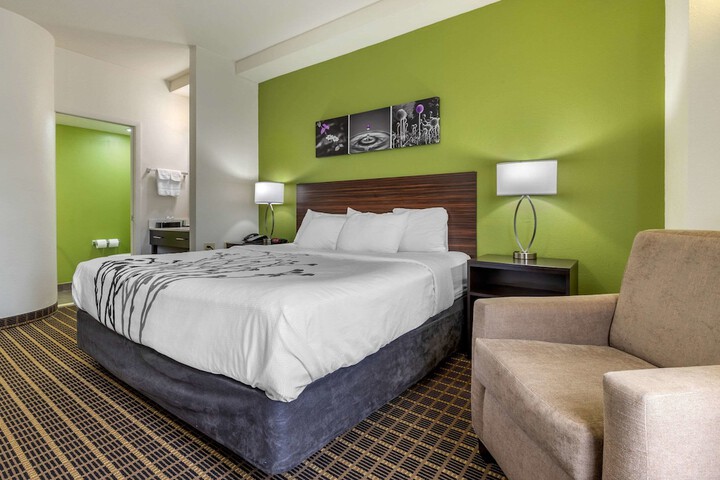Room 20 of 31