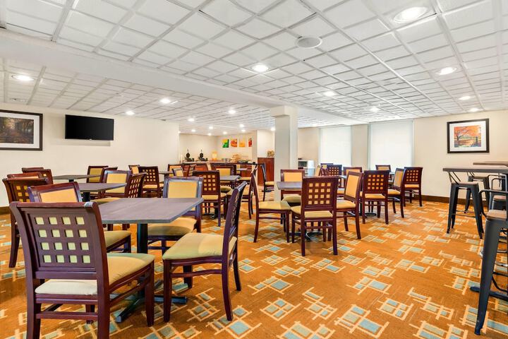 Quality Inn Edison-New Brunswick