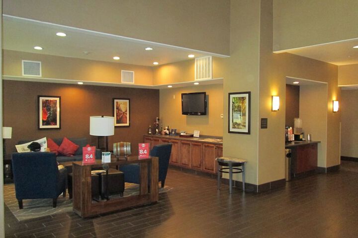 Hotel Interior 11 of 73