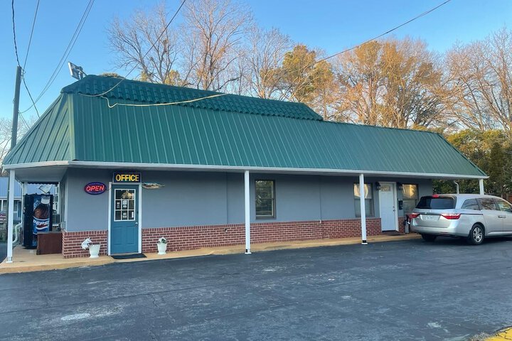 Budget Inn Express