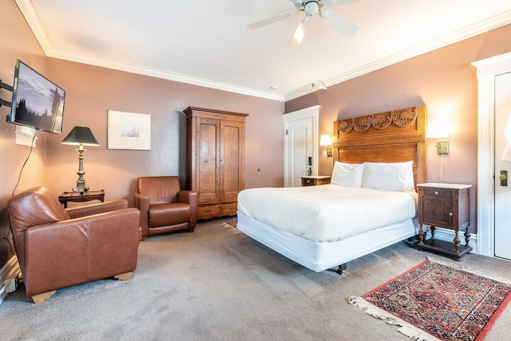 Room 71 of 101