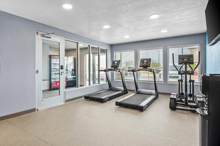 Woodspring Suites Rogers Bentonville