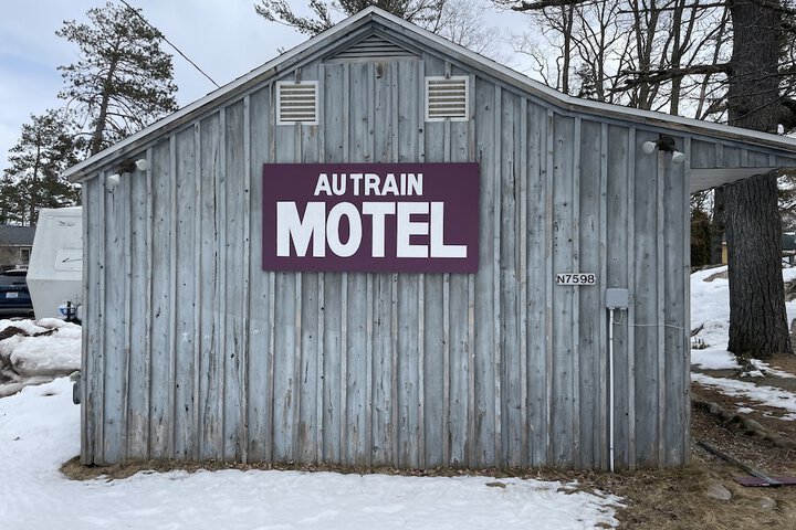 Hotel 1 of 8