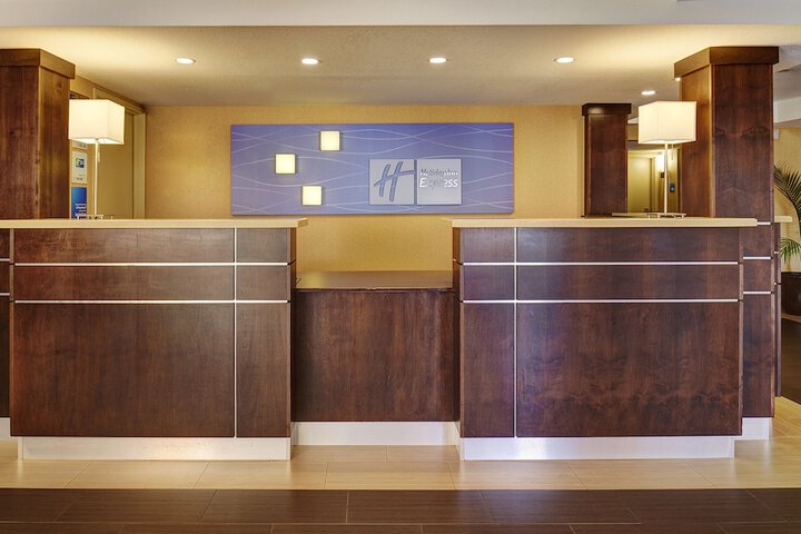 Hotel Interior 14 of 37