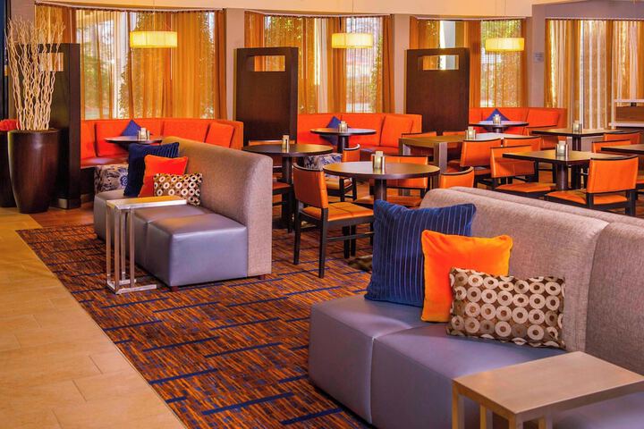 Hotel Interior 9 of 22
