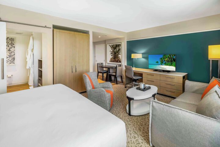 Room 38 of 106