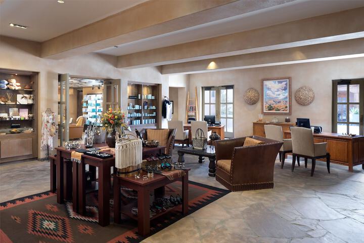 Hotel Interior 50 of 138