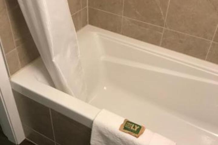 94 MILE MOTEL