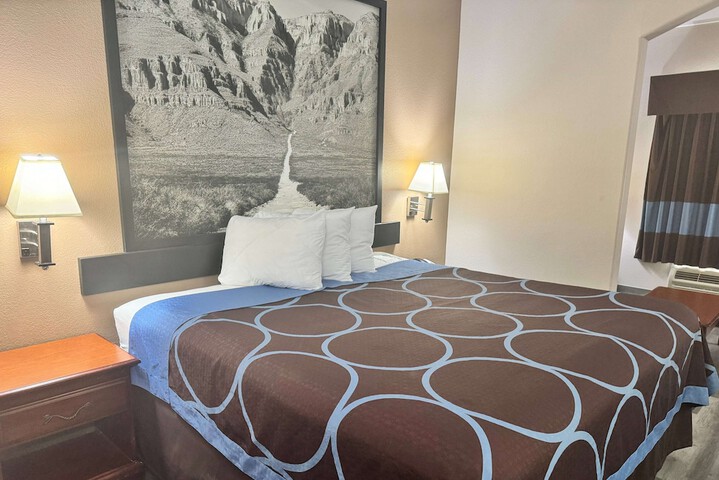 Room 37 of 45