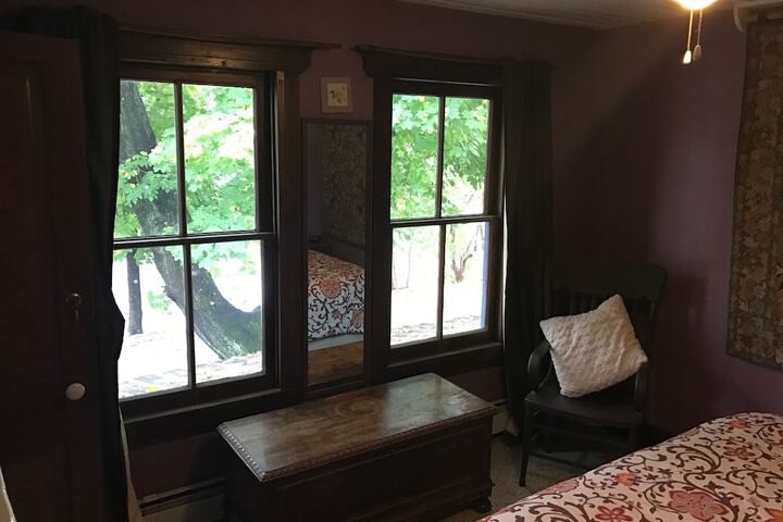 Room 5 of 29