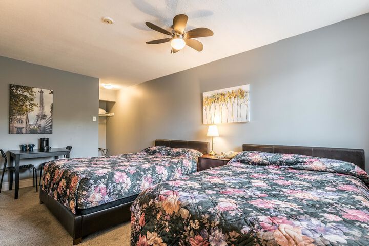Room 11 of 31