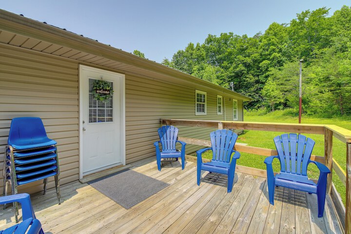 Huntsville Vacation Rental w / Fire Pit