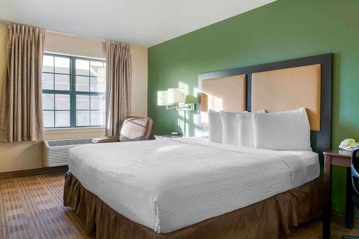 Extended Stay America Select Suites Detroit Farmington Hills