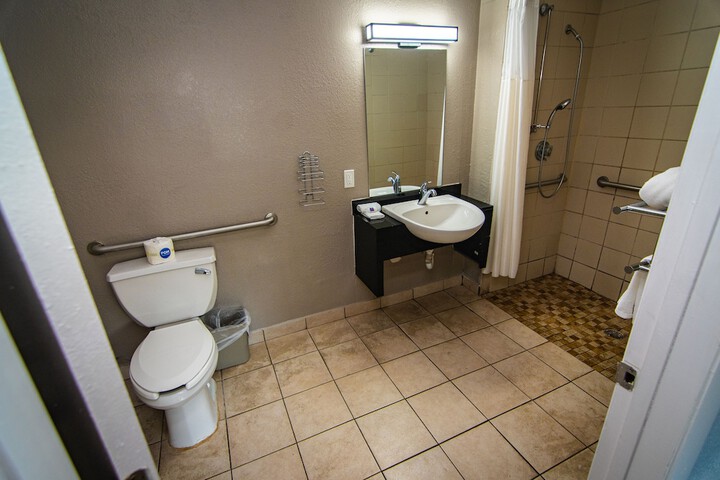 Room 38 of 52