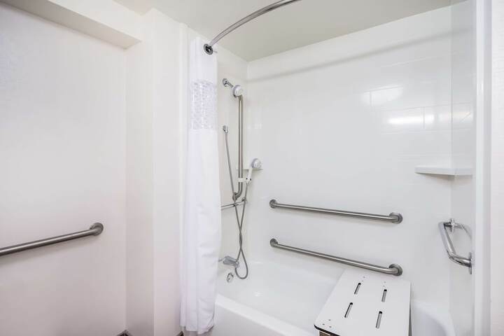 Hampton Inn Clifton Park