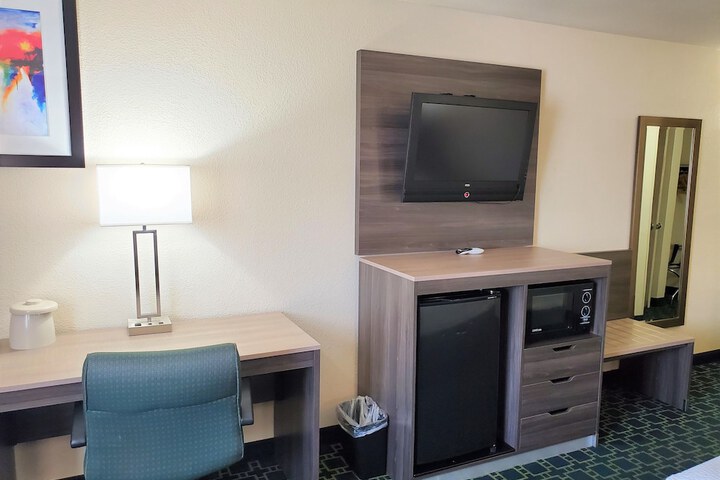 Baymont by Wyndham Santa Fe
