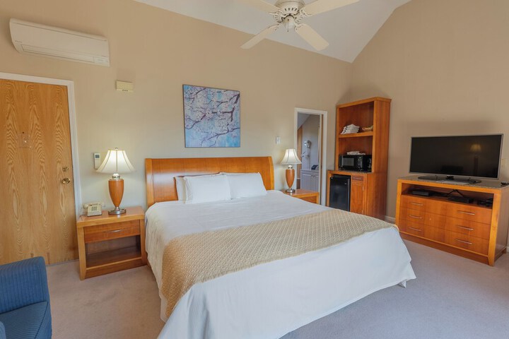 Nordic Village Resort
