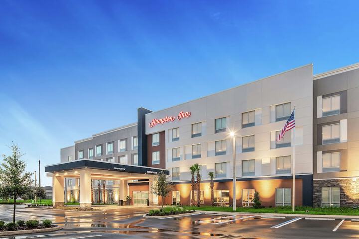 Hotel 2 of 33