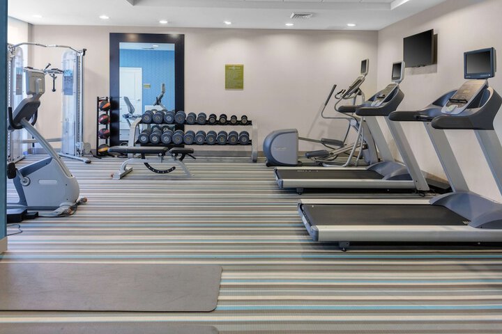Home2 Suites by Hilton Fayetteville Fort Bragg
