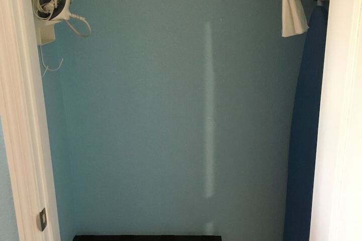 Room 35 of 42