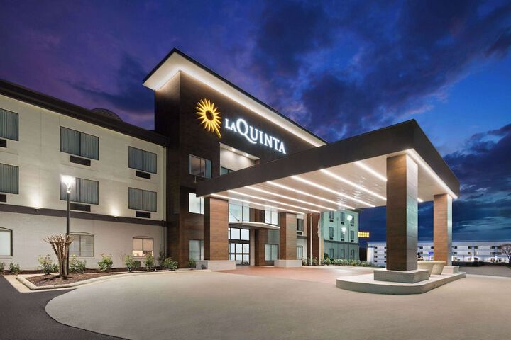 La Quinta Inn & Suites by Wyndham Meridian