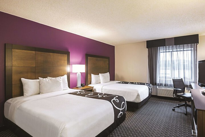 Room 21 of 36