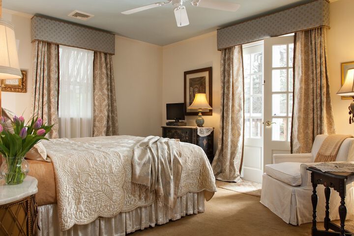 Room 28 of 44