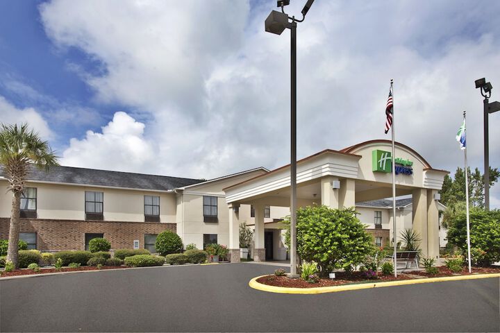 Hotel 5 of 37