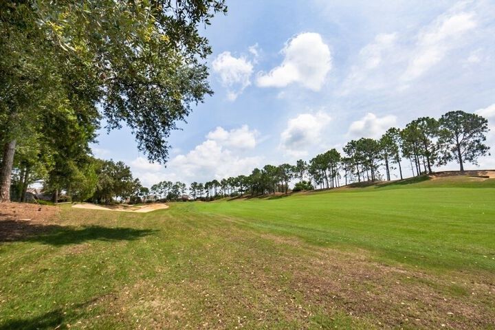 Gated Country Club Private Pool ! 4 Bedroom Home by RedAwning