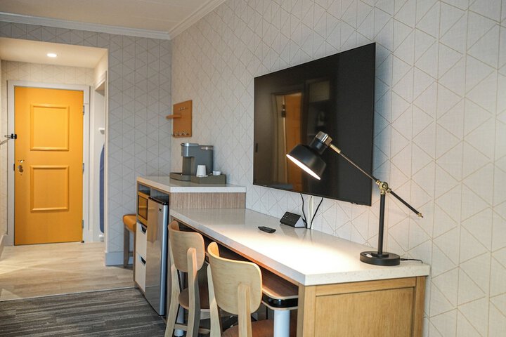 The Boulevard Hotel