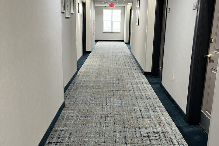 Ballroom/Hall 82 of 86