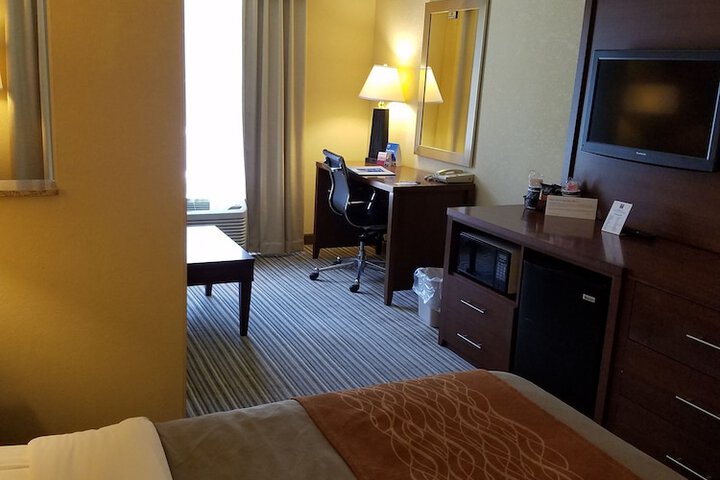 Room 26 of 46