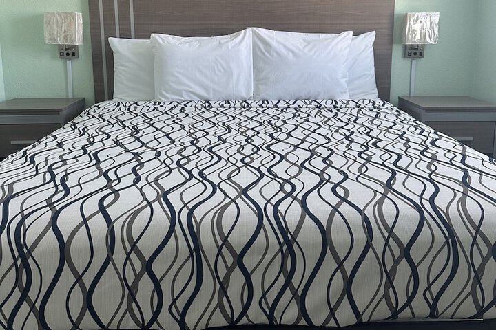 Room 42 of 61