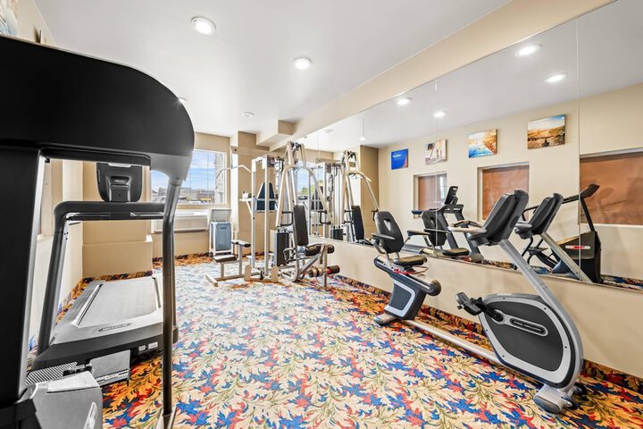 Comfort Inn & Suites Salinas City Center Area