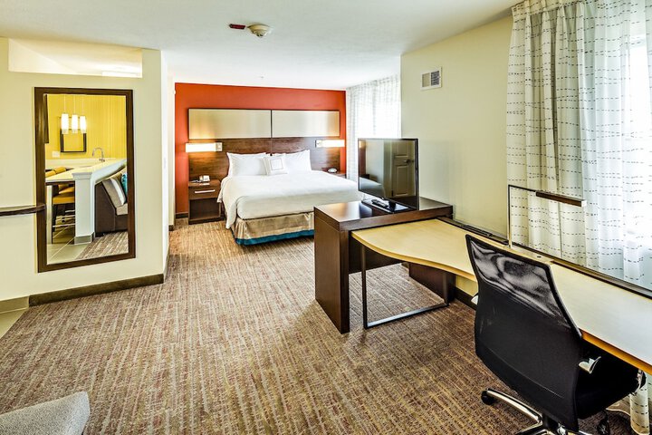Residence Inn Akron South / Green