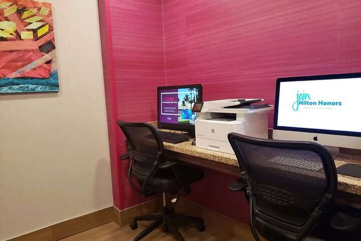 Business Center 26 of 26