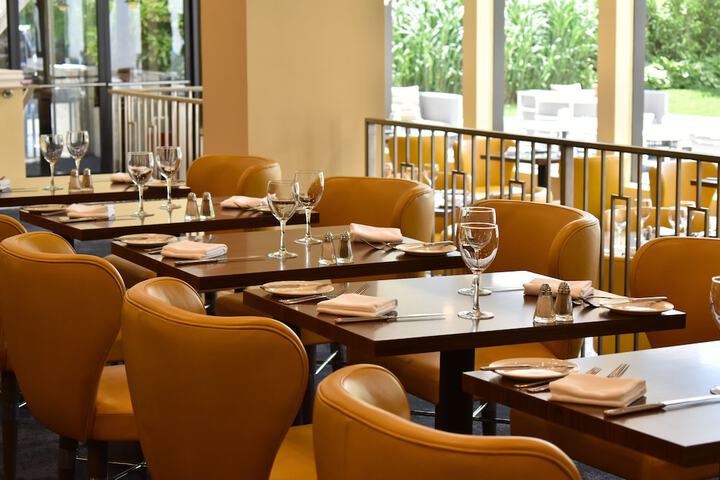 Dining 89 of 108