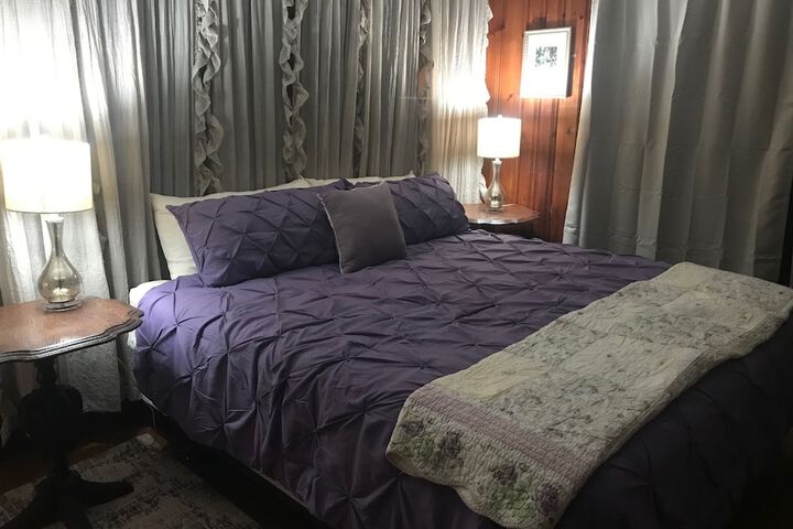 Room 45 of 66