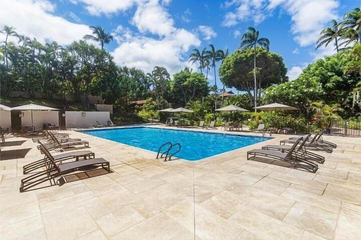 Pool 10 of 75
