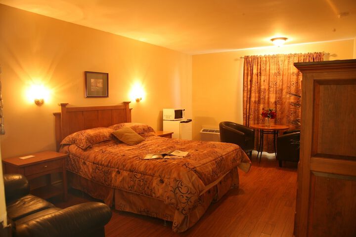 Room 25 of 43