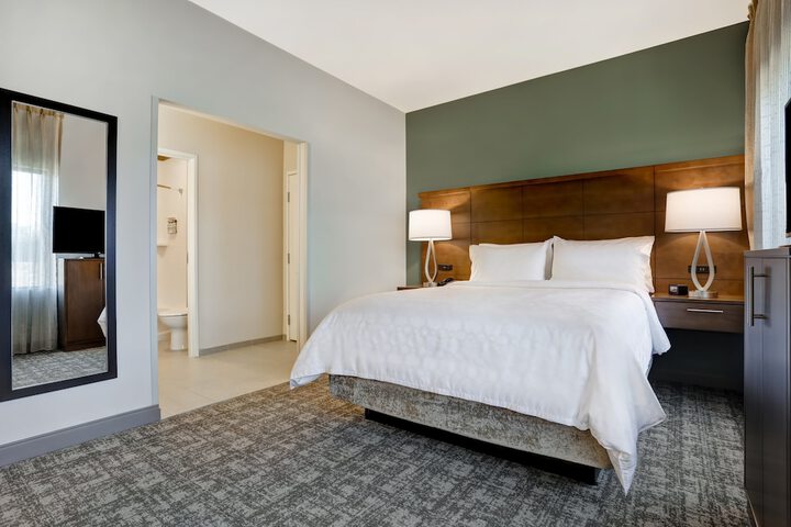 Staybridge Suites Overland Park - Kansas City S by IHG