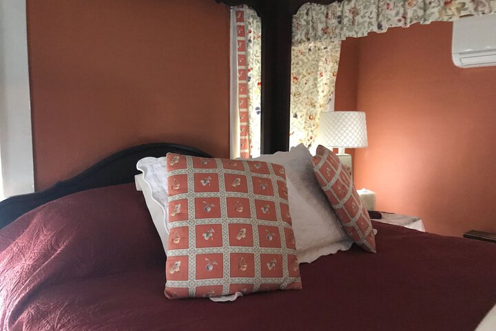 Room 54 of 62