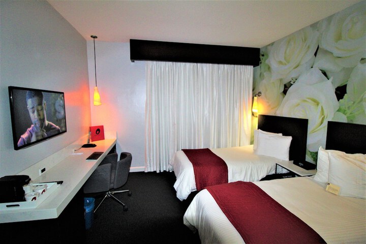 Room 71 of 112