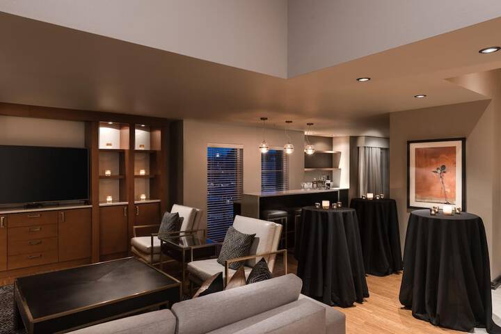 The Heathman Hotel