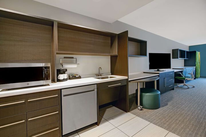 Home2 Suites Asheville Airport