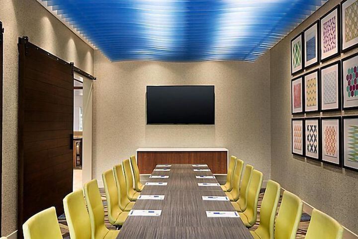 Holiday Inn Express & Suites Kokomo South by IHG