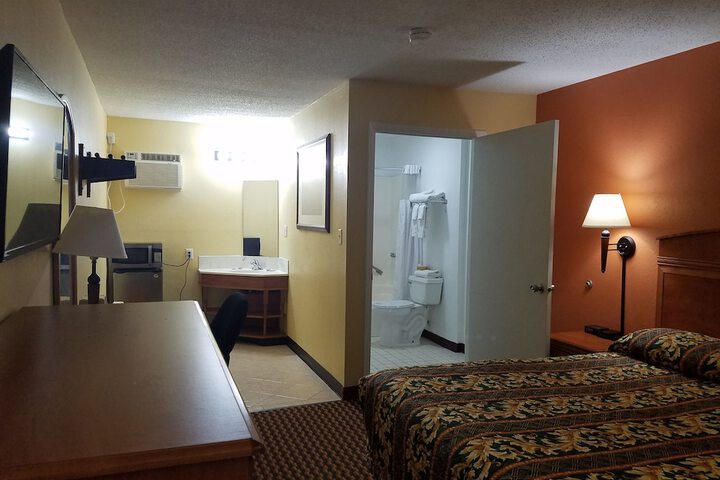 Budget Inn