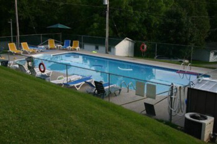 Muskie Bay Resort
