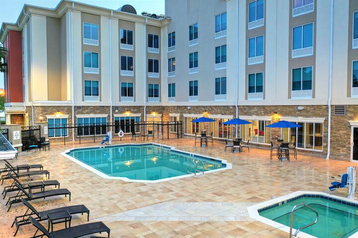 Holiday Inn Express Hotel & Suites Mobile / Saraland by IHG