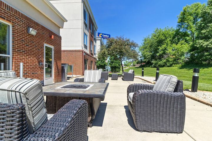 Comfort Suites Mount Vernon